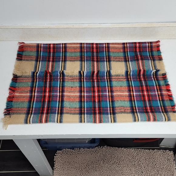 Old Navy plaid snood scarf red tan - Picture 6 of 15